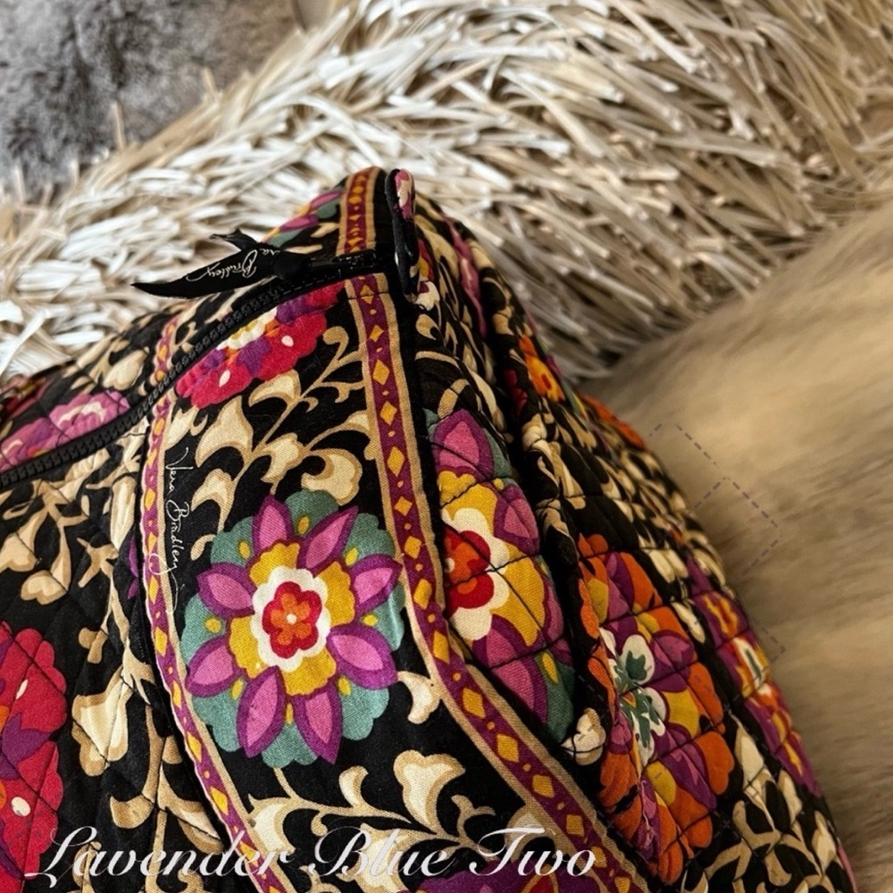 VERA BRADLEY Suzani XL 2011 Duffle Bag Black Purple Gold Floral Y2K Travel Quilt - Picture 3 of 13